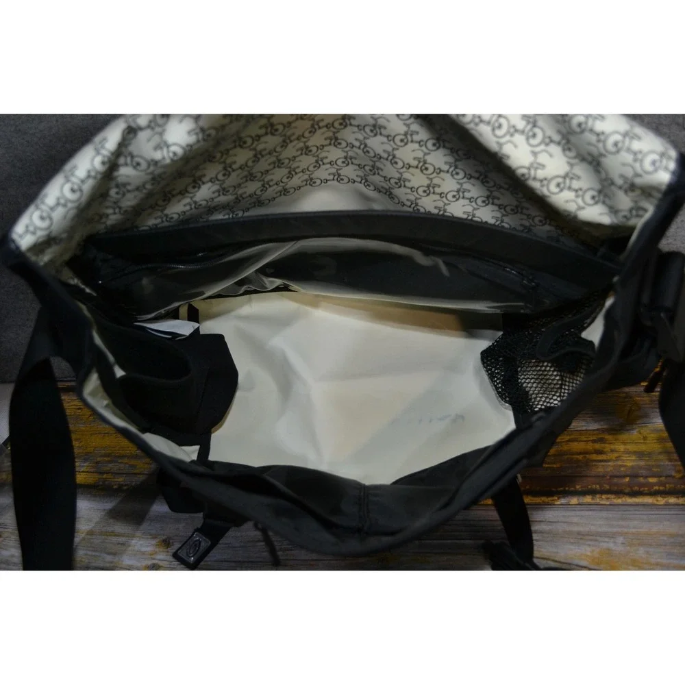 Timbuk2 brand model